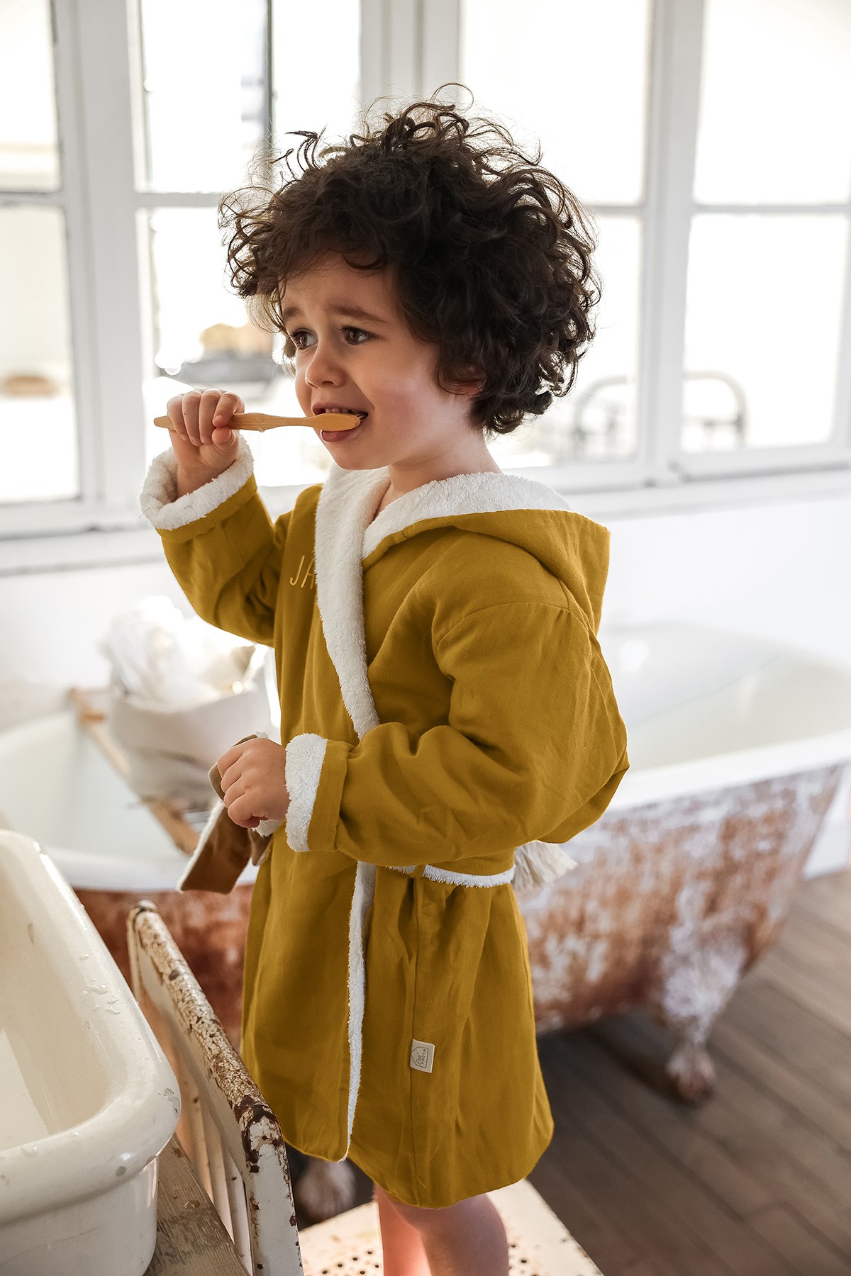 Peignoir enfant personnalisé sale