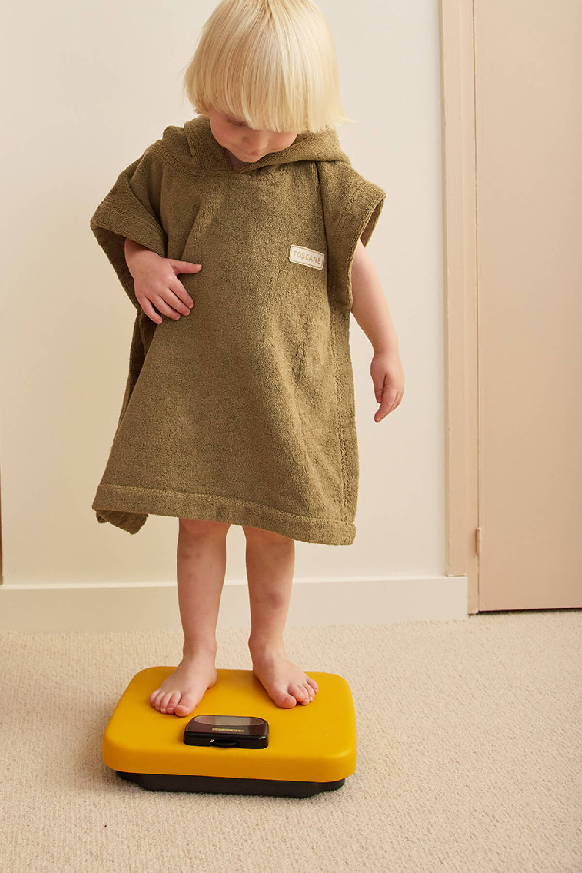 poncho de bain enfant personnalisé avec capuche