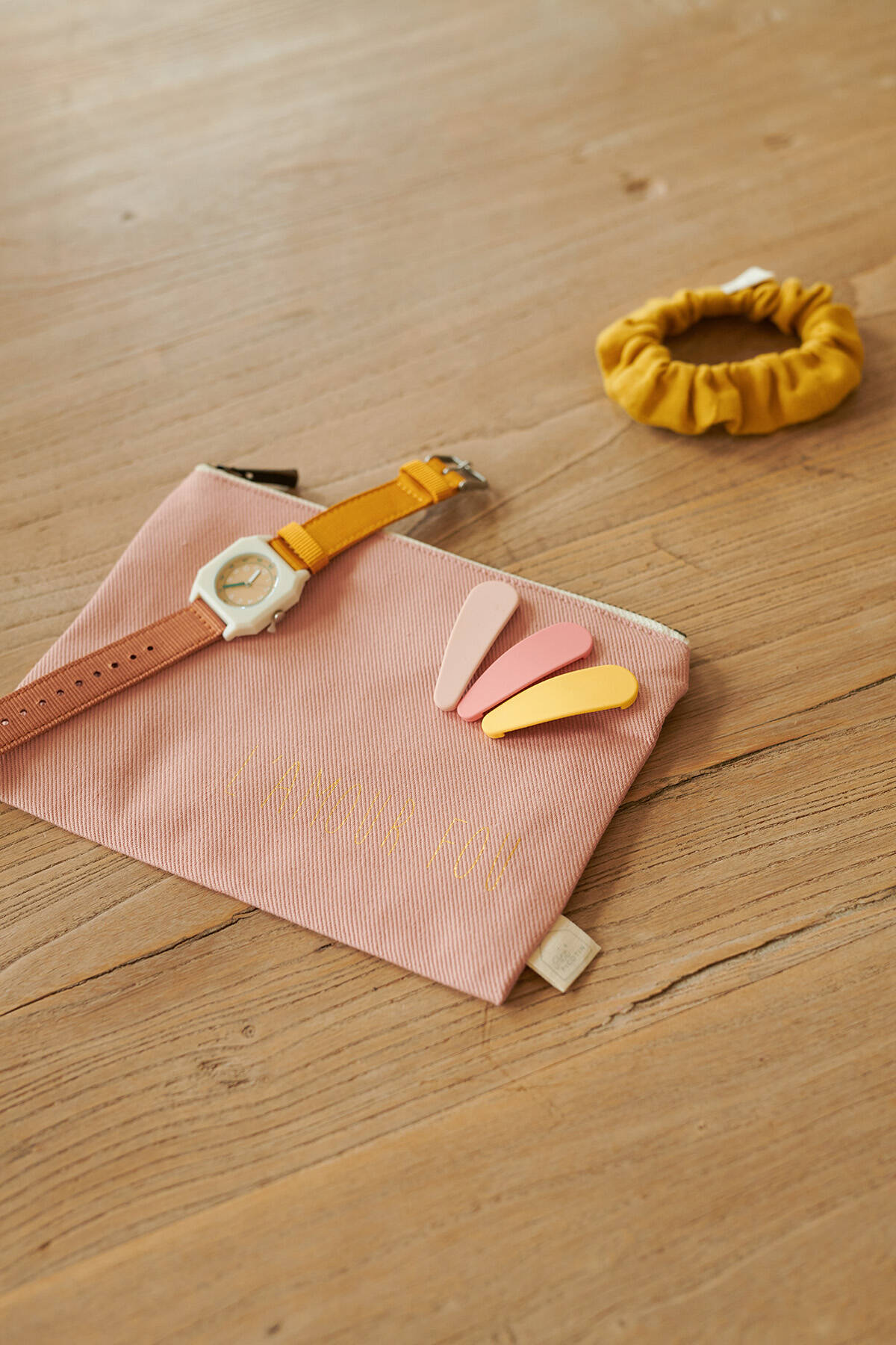 petite pochette enfant personnalisée pour ranger des petits accessoires