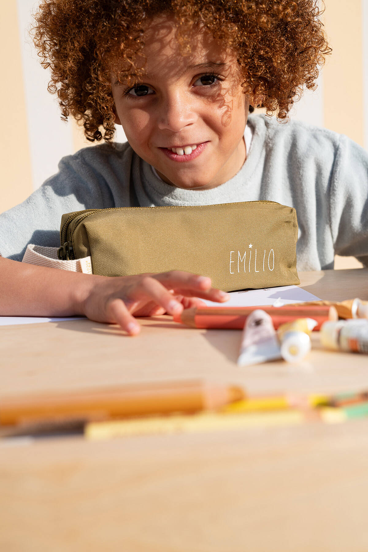 trousse simple et personnalisée pour l'école